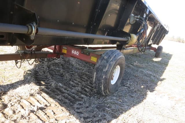 Image of E-Z Trail 680 equipment image 4