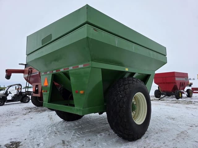 Image of E-Z Trail 700 equipment image 4