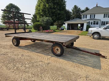 Main image E-Z Trail 872W