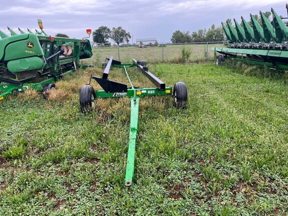 Main image E-Z Trail 880