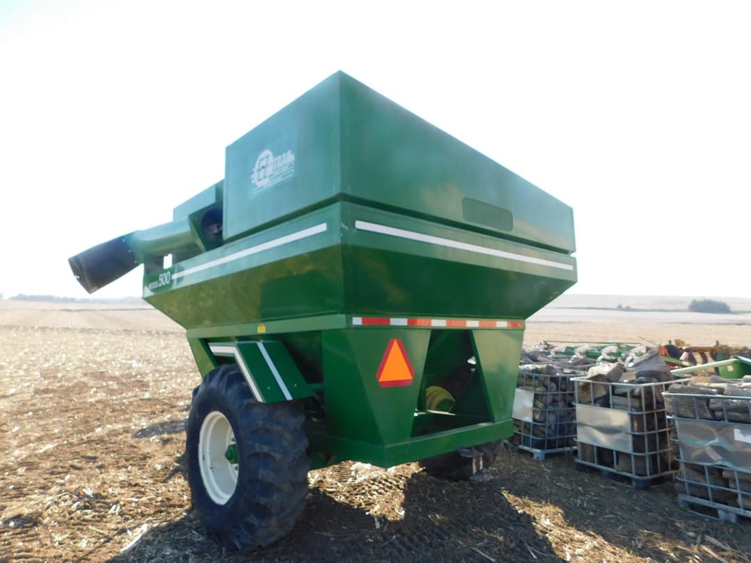 Image of E-Z Trail 500 Image 1