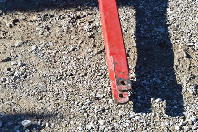 Image of E-Z Trail 680 equipment image 3