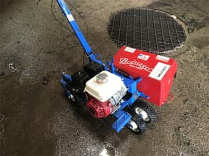 2015 E-Z Trench BE400 Image