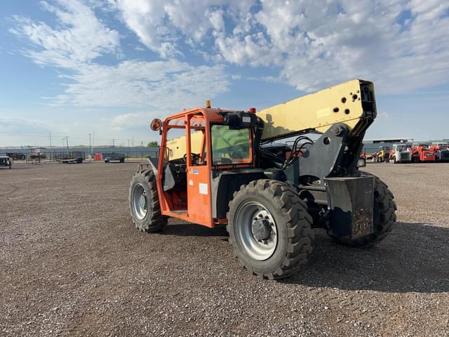 Image of JLG G6-42A equipment image 2