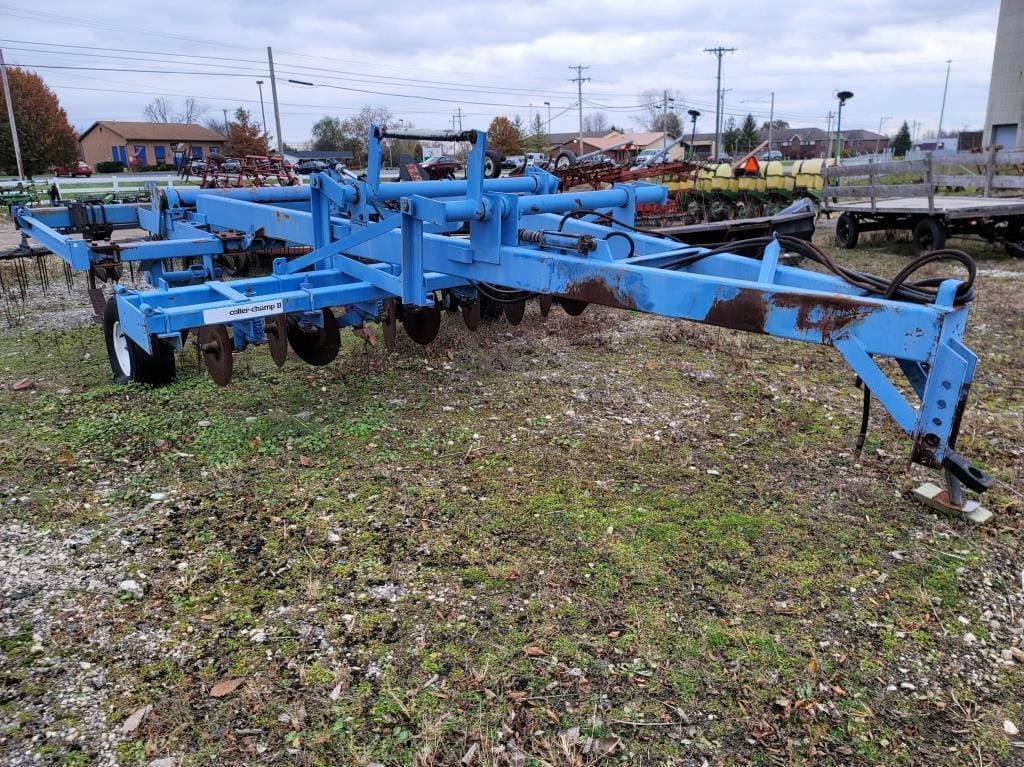 Main image DMI Coulter Champ