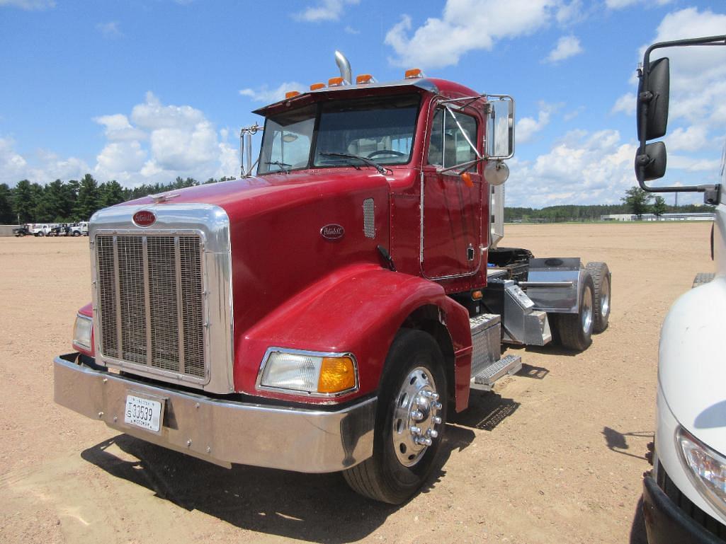 Image of Peterbilt 377 Primary image