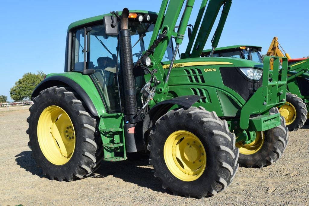 Main image John Deere 6125M