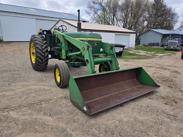 Image of John Deere 4030 equipment image 4