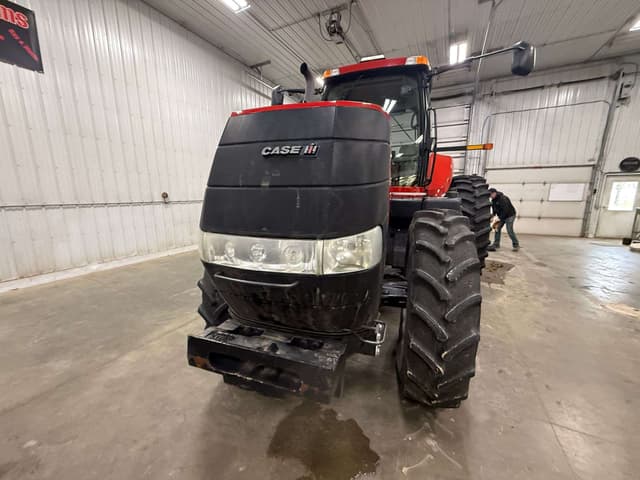 Image of Case IH Magnum 180 equipment image 3