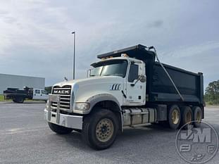 2011 Mack GU713 Equipment Image0