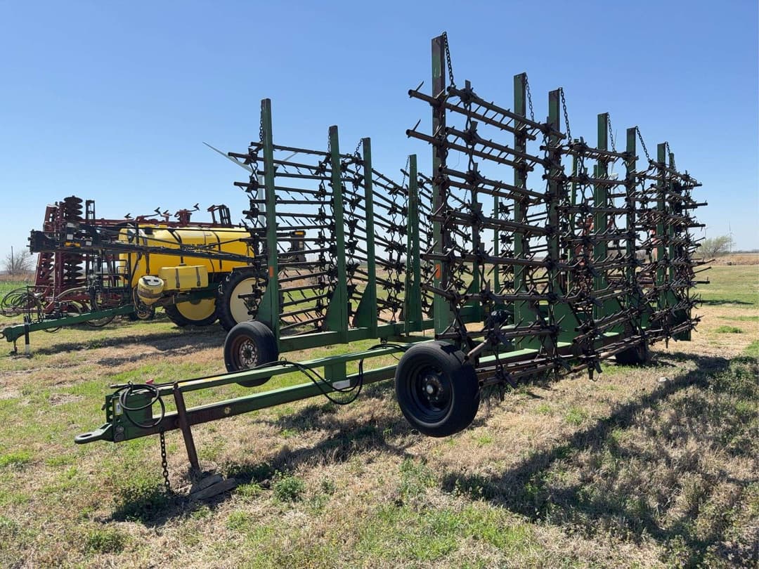 Image of Martens HD16 Primary image