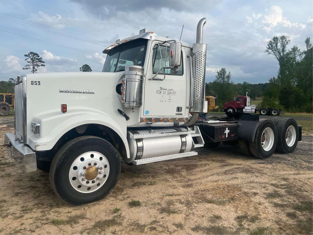 Image of Western Star 4900 SF Primary image