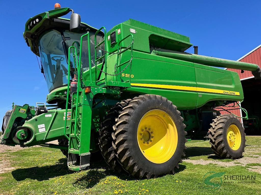 Image of John Deere S550 Primary image