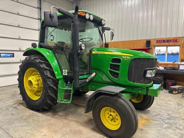 Image of John Deere 6230 equipment image 2