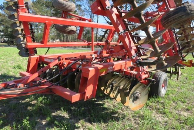 Image of Kuhn Krause 7300 equipment image 2