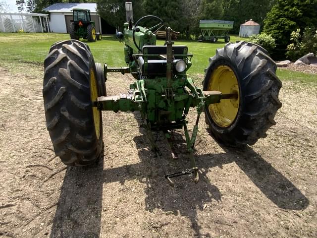 Image of John Deere 420 equipment image 2