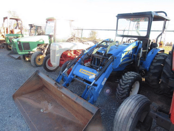 Main image New Holland Boomer 50