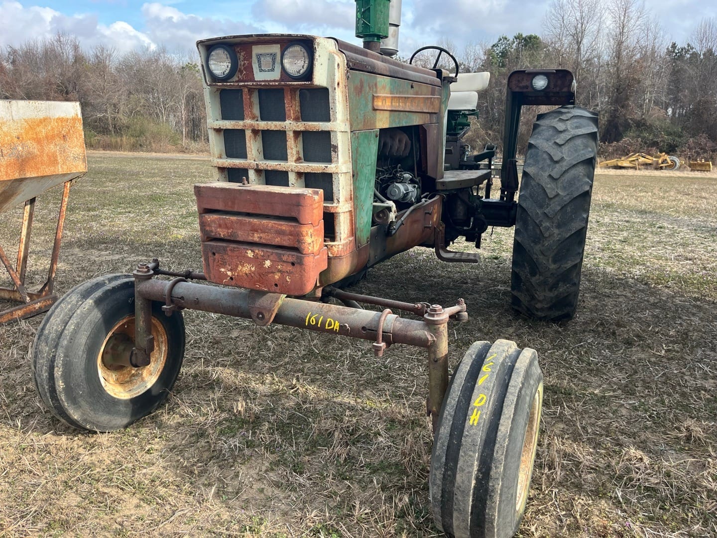 Oliver 1755 Equipment Image0