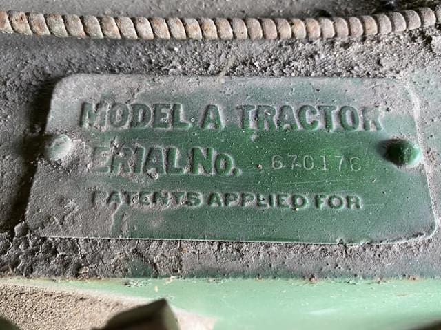 Image of John Deere A equipment image 2