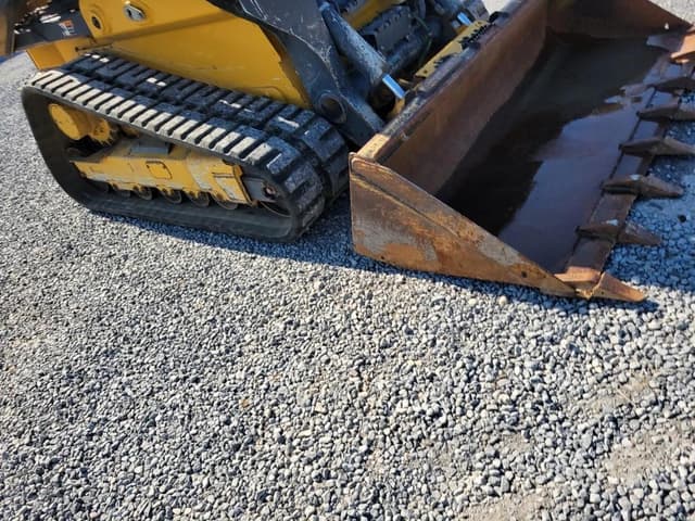 Image of John Deere 333G equipment image 3