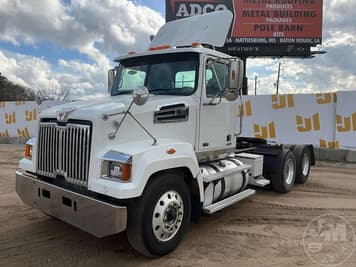 Main image Western Star 4700