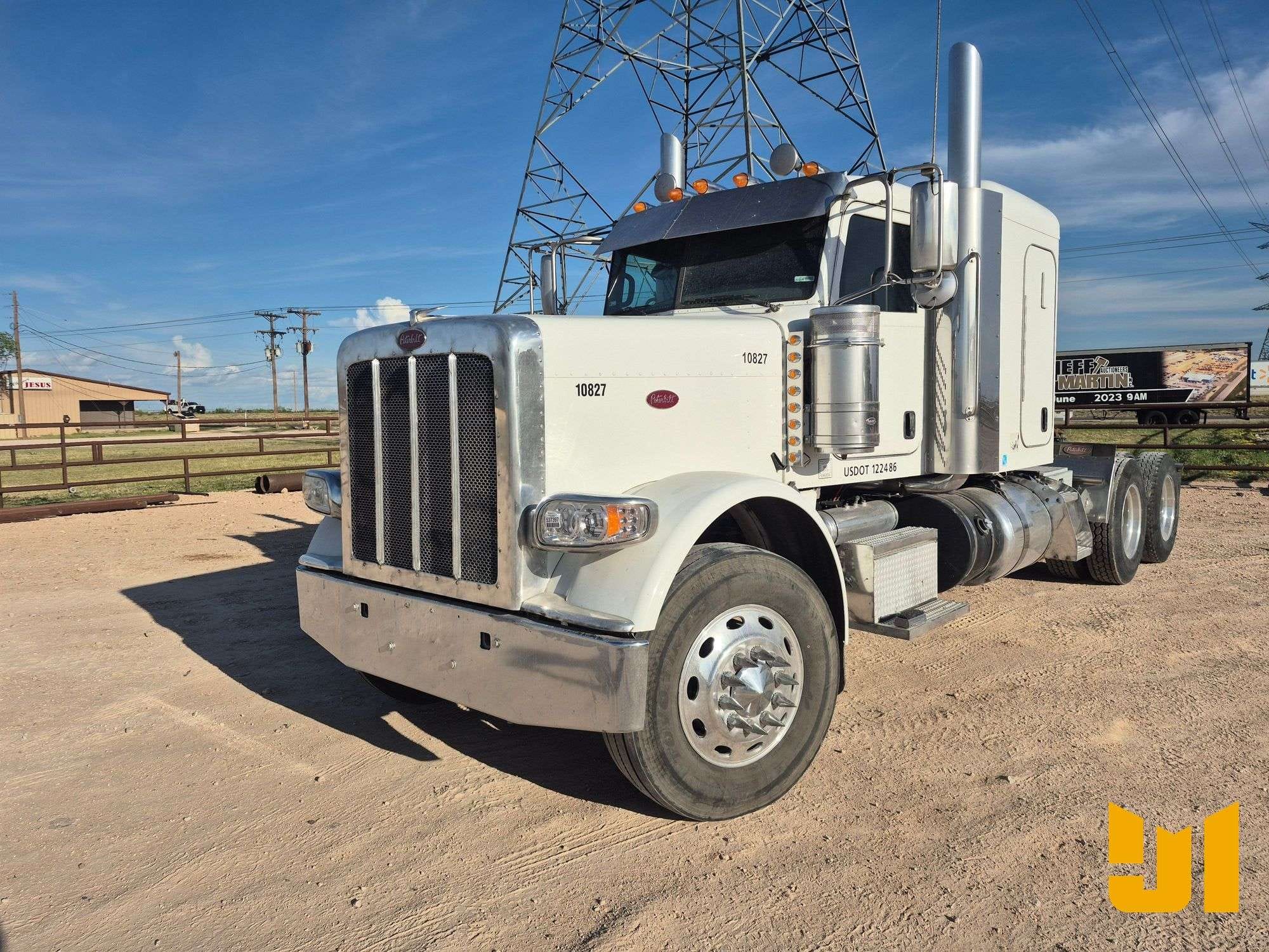 2019 Peterbilt 389 Equipment Image0