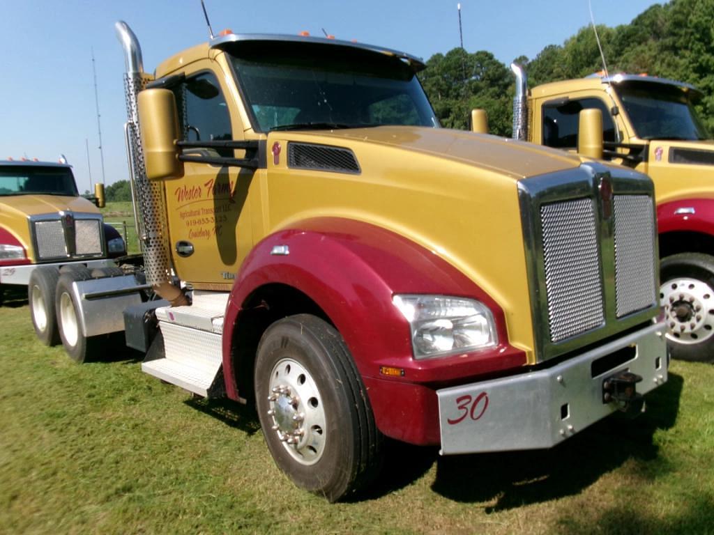 Image of Kenworth T880 Primary image