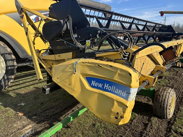 Image of New Holland 74C equipment image 2