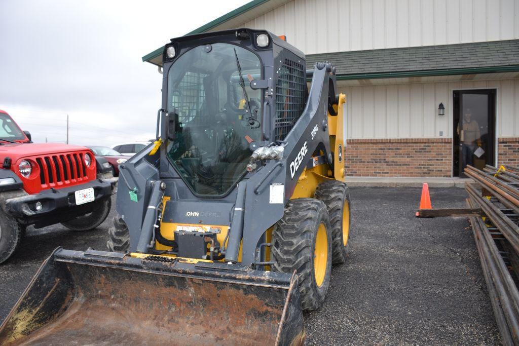 Main image John Deere 318G