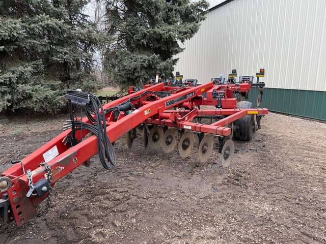 Image of Case IH Ecolo-Tiger 530B equipment image 1