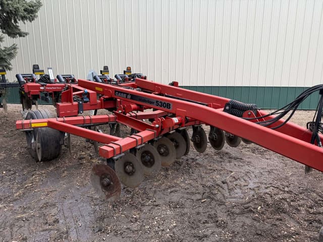 Image of Case IH Ecolo-Tiger 530B equipment image 4