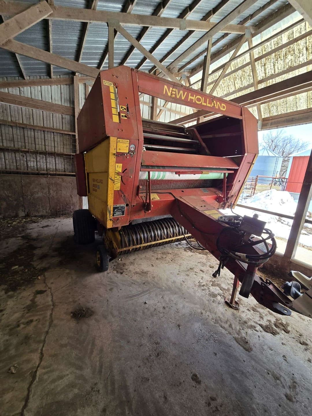 Image of New Holland 855 Primary image