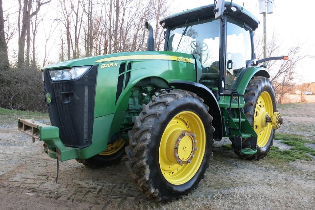 Image of John Deere 8285R Primary image