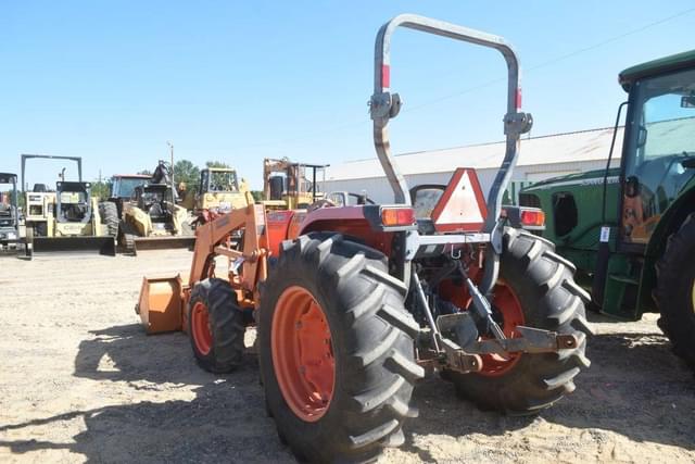 Image of Kubota MX5100 equipment image 1