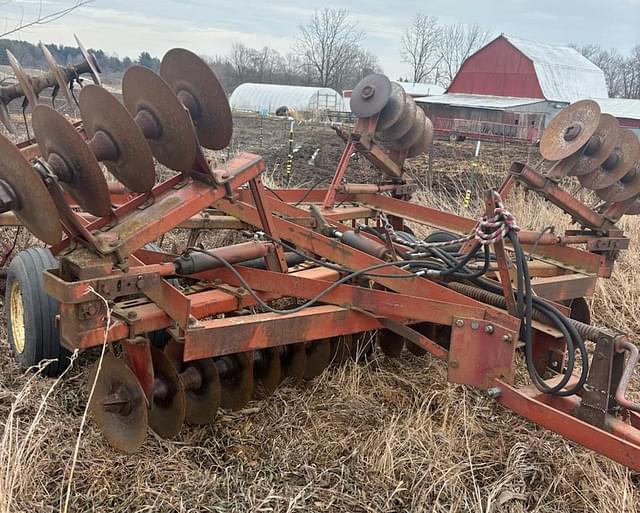 Image of International Harvester 475 equipment image 1