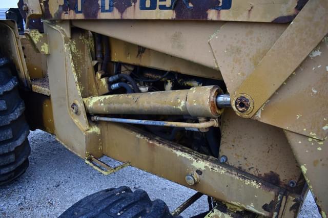 Image of Ford 6500 equipment image 3