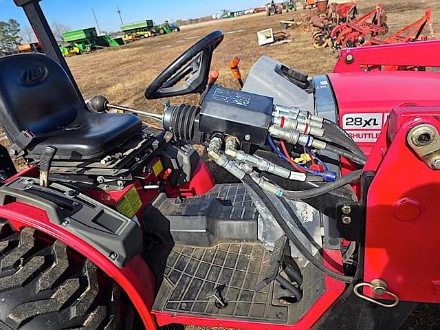 Image of Mahindra Max 28 XL equipment image 3