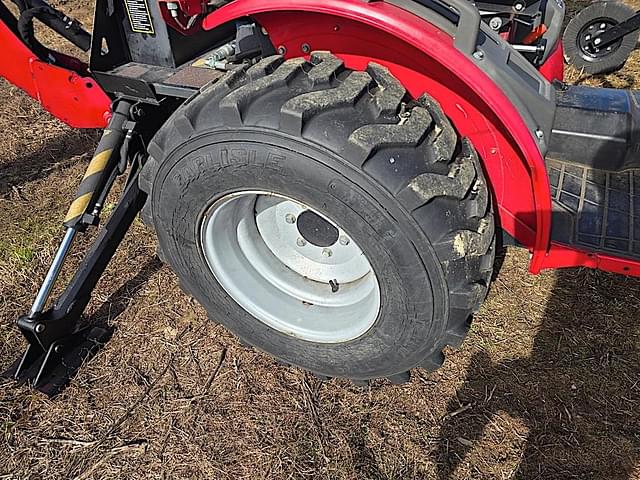 Image of Mahindra Max 28 XL equipment image 4