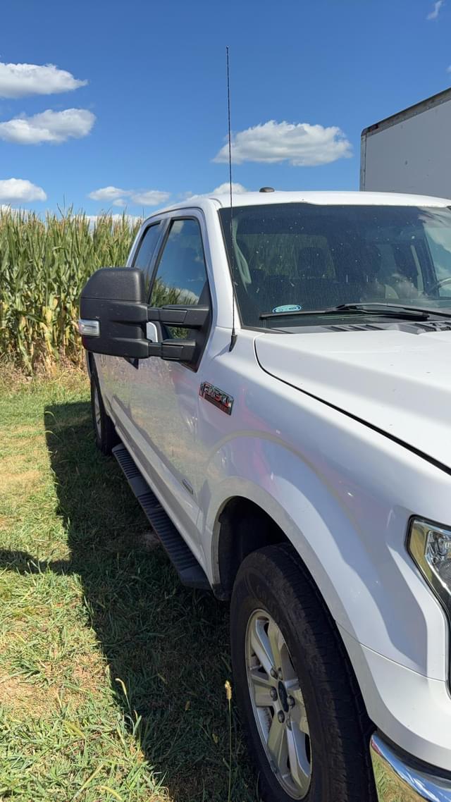 Image of Ford F-150 equipment image 1