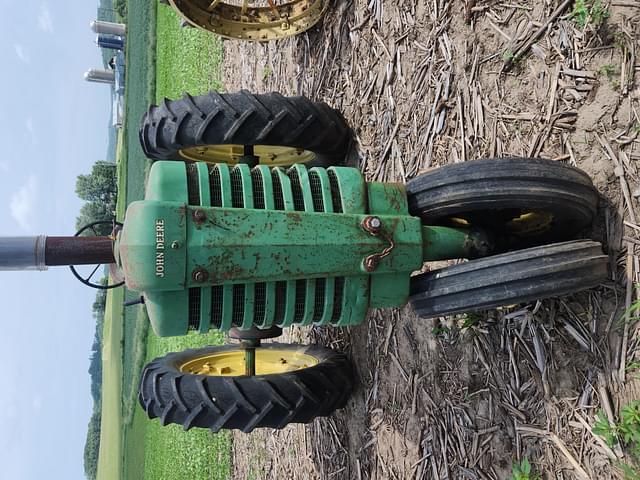 Image of John Deere A equipment image 1