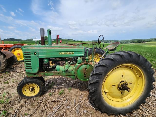 Image of John Deere A equipment image 2