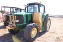 John Deere 7130 Image