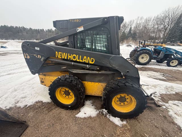 Image of New Holland LS185B equipment image 3