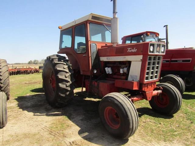 Image of International Harvester 1566 equipment image 1