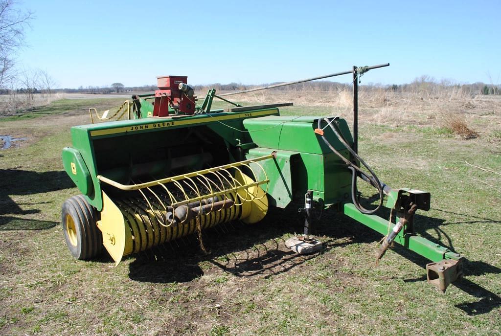 Image of John Deere 336 Primary image