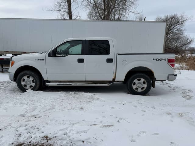 Image of Ford F-150 equipment image 1