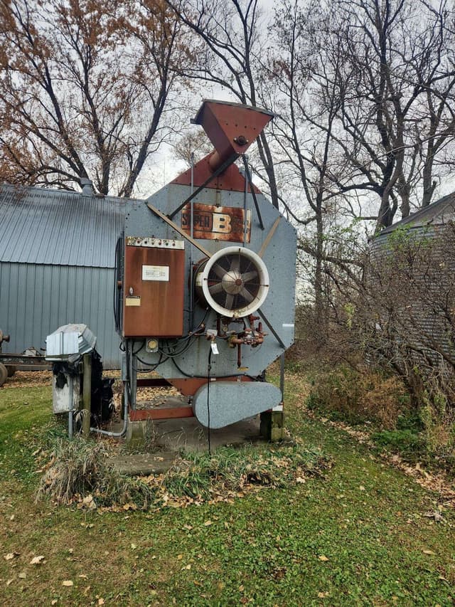 Image of Super B AS300 equipment image 1
