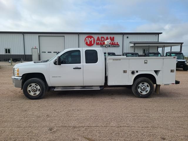 Image of Chevrolet 2500HD equipment image 4