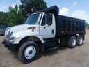 2006 International 7400 Image