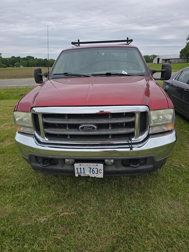 Image of Ford F-250 equipment image 1
